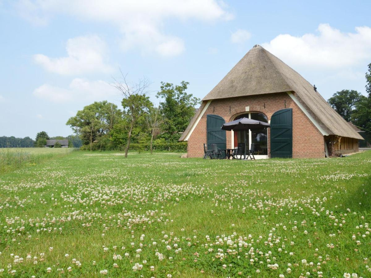 Villa Monumental Farm In The Ash Landscape Geesteren  Exterior foto